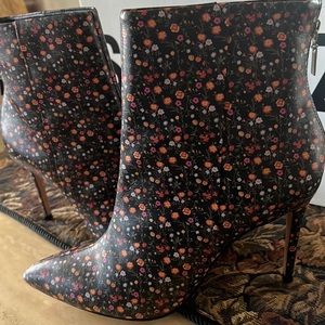 Schutz Napa Mini Floral booties